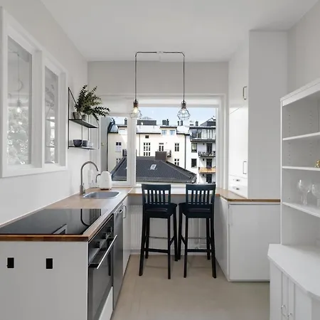 Appartement Lys Og Hjemmekoselig Perle